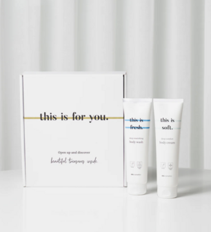 Cadeauset &#039;this is us.&#039; | body wash (150ml) + body cream (150ml)