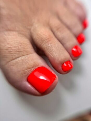 Gelpolish op tenen & Esthetische Pedicure 